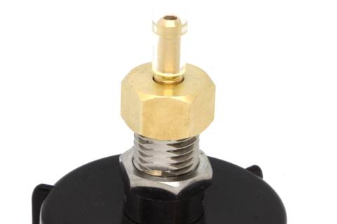 S30 Hambleton Bard Connector aangesloten op vatventiel